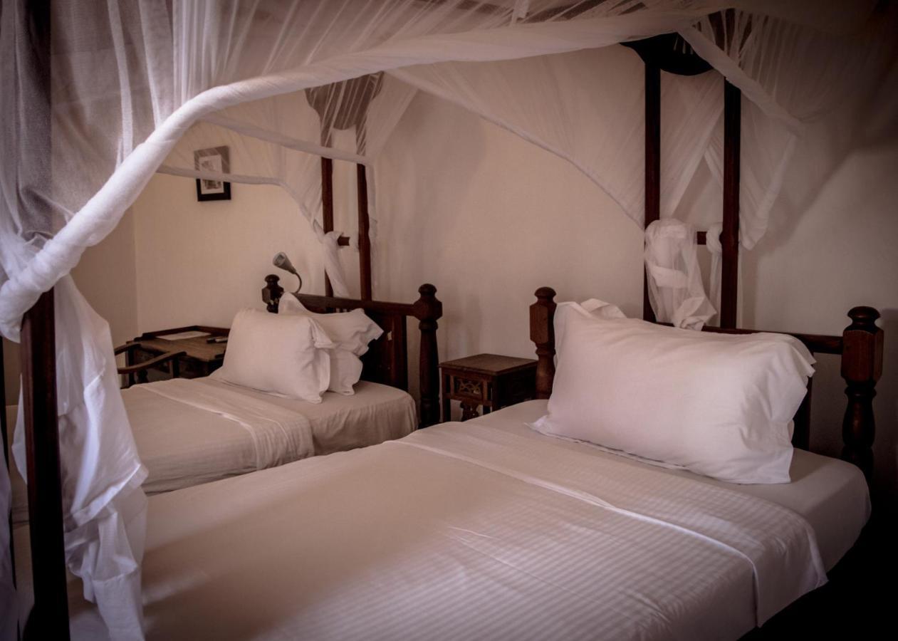 Bed & Breakfast Stone Town Cafe